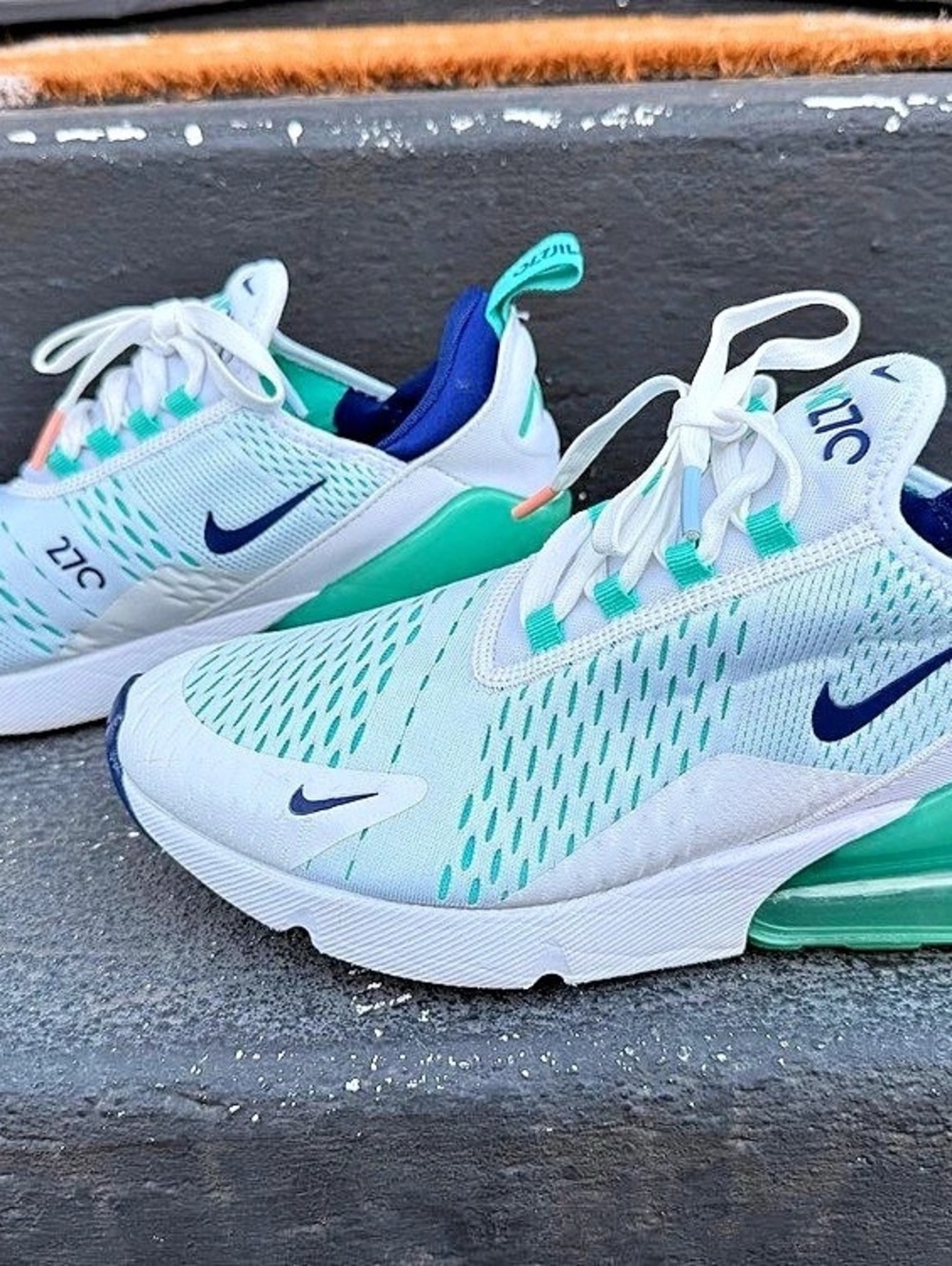 Nike Air Max 270 Men’s Sneakers White & Green US 9.5